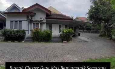 Rumah Duta Mas Banyumanik Semarang