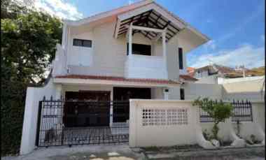 Rumah Elegan dan Nyaman Lantai 2 di Denpasar