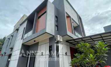 Rumah Elegant 2 Lantai Lokasi di Premium Kota Bogor