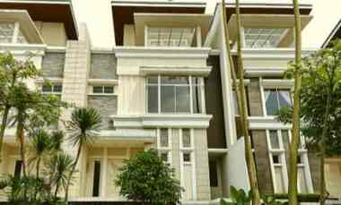 Rumah Dijual di Cluster Emerald Cove Gading Serpong Tangerang,
