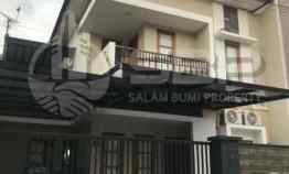 Rumah Mewah Minimalis Modern Seturan dekat Ambarukmo Plaza,UPN