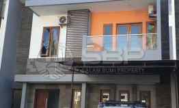 Rumah Mewah 2 lantai Perum Elite Pondok Permai Kadipiro, dekat Malioboro,alun