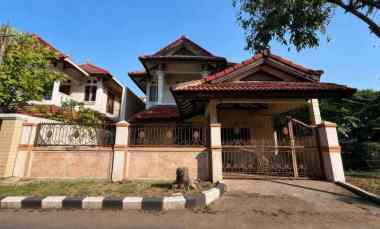 Rumah Full Furnish di Pantai Mentari, Hadap Timur