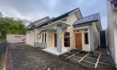 Rumah Full Furnished Lokasi Jakal km 10