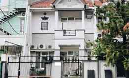 Dijual Cepat Rumah Bagus dan Rapih di Gading Kirana Bisa Nego