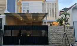 Rumah Mewah Minimalis Araya Strategis dekat Semolowaru,UHT,MERR