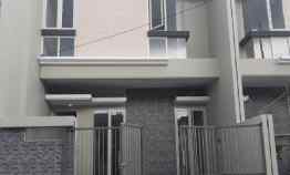 Dijual Rumah Baru 4 Unit di Perum Gayungsari