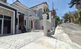 Rumah Ready Spesifikasi Mewah POLL di Banyumanik Semarang Jawa Tengah