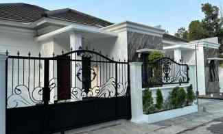 Rumah Griya Gesikan Sidomoyo di Jln Godean