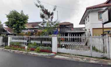 Rumah Dijual di Jalan Gunung Batu