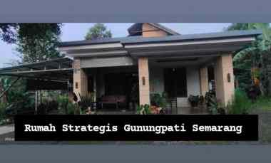 Rumah Gunungpati Raya Semarang