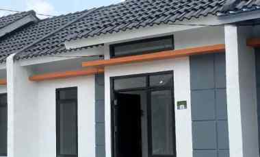 Rumah hanya 5 km ke Stasiun Maja di Solear Tangerang