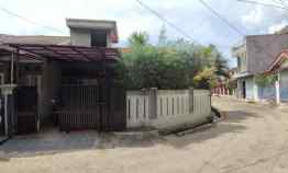 Rumah Hook 2 Lantai di Komp. Deplu Kreo Tangerang Kota