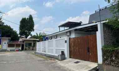 Rumah Hook di Grand Galaxy City Bekasi