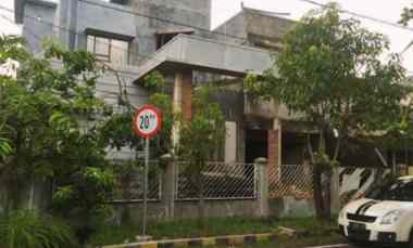 Rumah Hook Hitung Tanah di Rungkut Asri Surabaya Timur