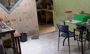 Rumah Hook Hitung Tanah Rungkut Menanggal