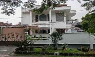 Rumah Hook Rapi Terawat di Sunter, Jakarta Utara