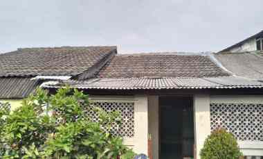 rumah hook strategis wisma asri