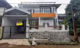 Rumah Modern Classic di Bojong Koneng Bandung