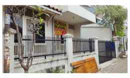 RUMAH DI JALAN PERINTIS KREO LARANGAN KOTA TANGERANG