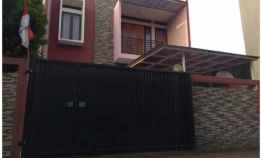 Rumah Posisi Hook di Komplek Kejaksaan Kreo Ciledug Tangerang