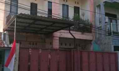 Rumah Jambangan Hadap Barat