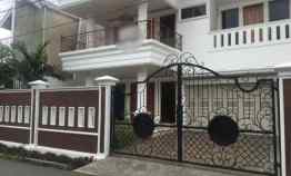 Rumah Siap Huni 2 Lantai Semi Furnished Pejaten Jaksel