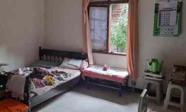 rumah jl kedungsroko strategis 10menit ke tp mall