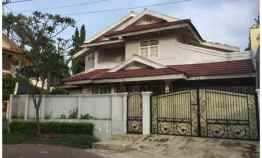 Rumah Secondary di jl Kucica 8 Pondok Aren Bintaro Tangerang Selatan