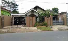 Dijual Rumah Strategis Murah Pinggir Jalan Raya Karangpawitan Siap Huni