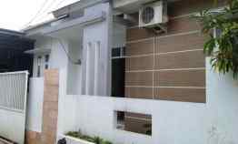 Rumah dalam Cluster dengan Tanah yang Luas di Jatisari Jatiasih