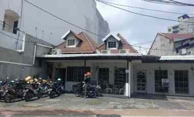 Rumah jl Sumatra Cocok Buat Usaha, Strategis