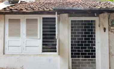 Rumah Kalianyar Hitung Tanah Row Jalan 3 meter