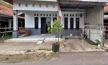 Rumah Kampung Strategis dan Siap Huni