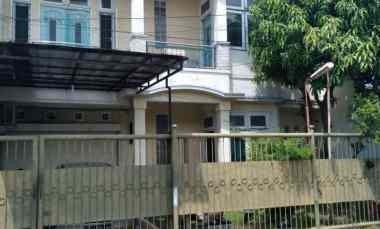 Rumah Karang Empat Timur Hadap Utara