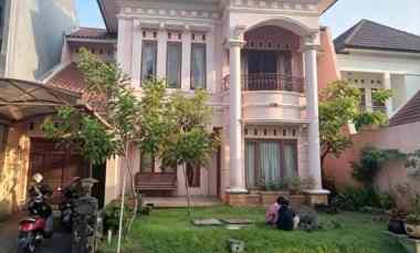 rumah kawasan elite banyumanik semarang