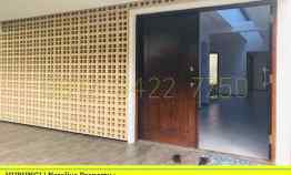 Dijual Rumah Kebon Baru Tebet Lokasi Strategis Nyaman Jalan 2 Mobil