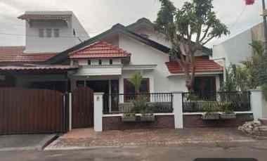 Rumah Kedung Baruk Siap Huni Row Jalan 2 Mobil