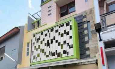 Rumah Kekinian Dijual 3 Lantai Rooftop Kebagusan