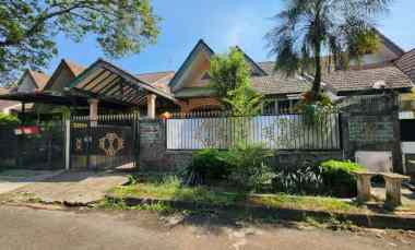 Rumah Klasik Giriloka BSD