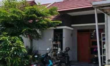 Rumah Komplek Antapani dekat Arcamanik Bandung