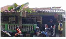 Rumah Tua di Komplek BNI Swadarma Ulujami Pesanggrahan Jakarta Selatan