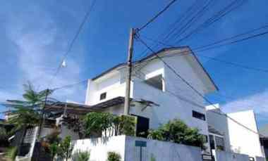 Rumah Komplek Cihanjuang Hook 10 menit Pemkot Cimahi