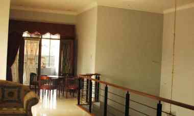 Rumah Dijual di Komplek PLN grogol