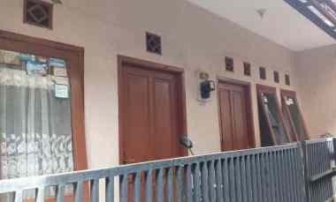 Rumah Dijual di kp cikutra rt 04 rw 02 kel neglasari kec cibeunying kaler kota bandung
