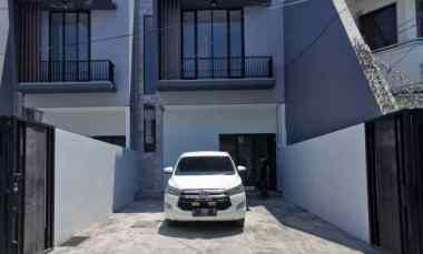 Rumah Lebak Arum New Gress Minimalis Row 2 Mobil