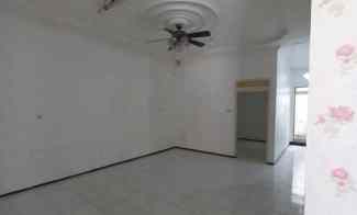 Rumah Lebak Indah, Row 3 Mobil