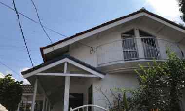 rumah luas 180 m2 ujungberung hanya 850 juta