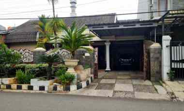 Rumah Luas di Kavling DKI Pondok Kelapa Jakarta Timur