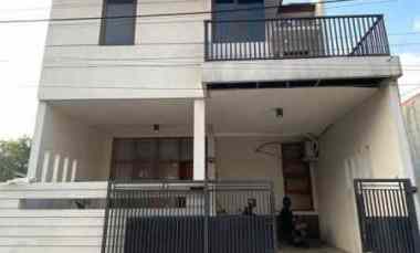 Rumah Luas di Sayap Permata Permai Arcamanik Bandung